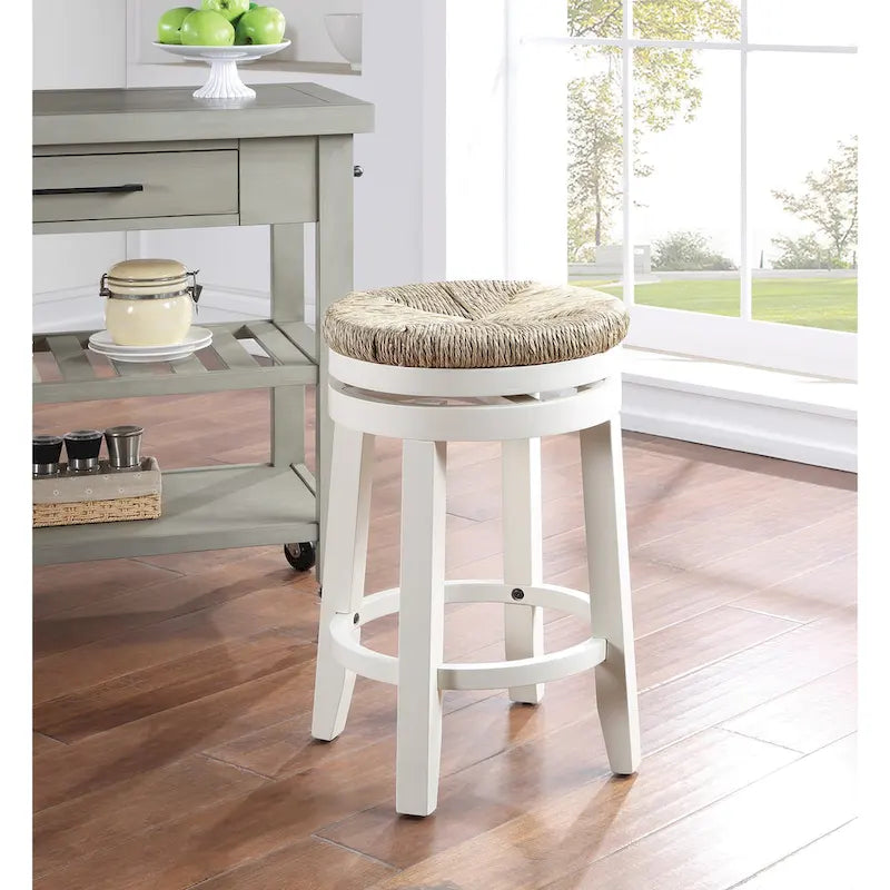 Tabouret pivotant de 66 cm (hauteur comptoir) avec assise en jonc de mer tressé et cadre en bois massif