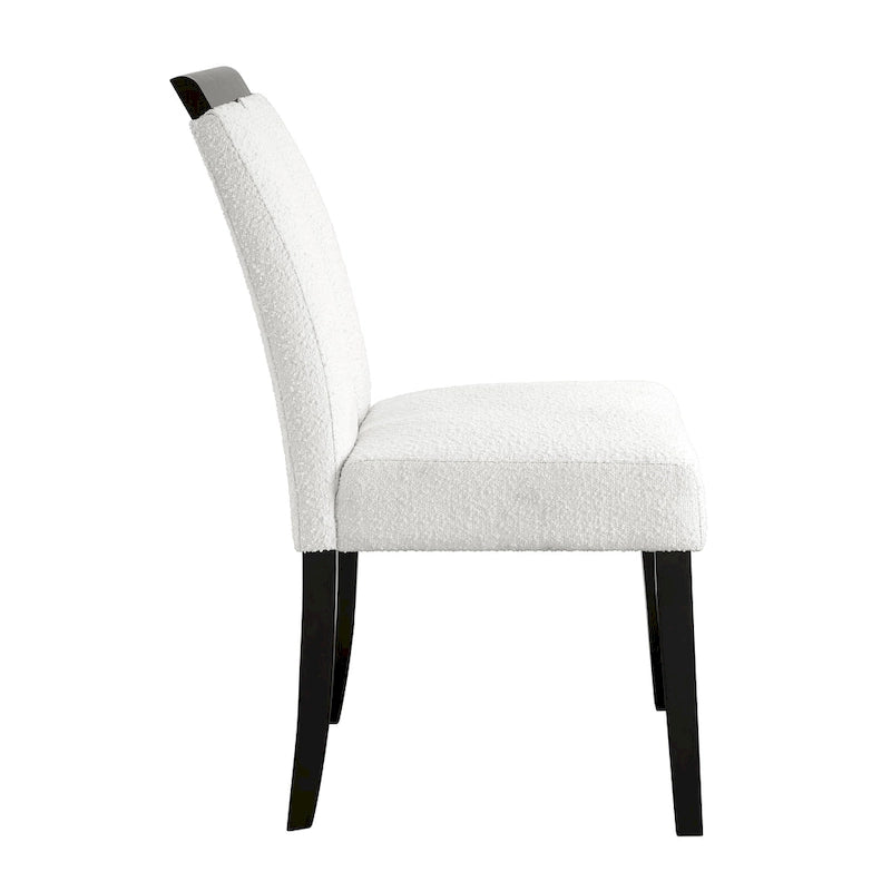 Chaise de salle à manger moderne, rembourrée blanche avec dossier ajouré et cadre noir