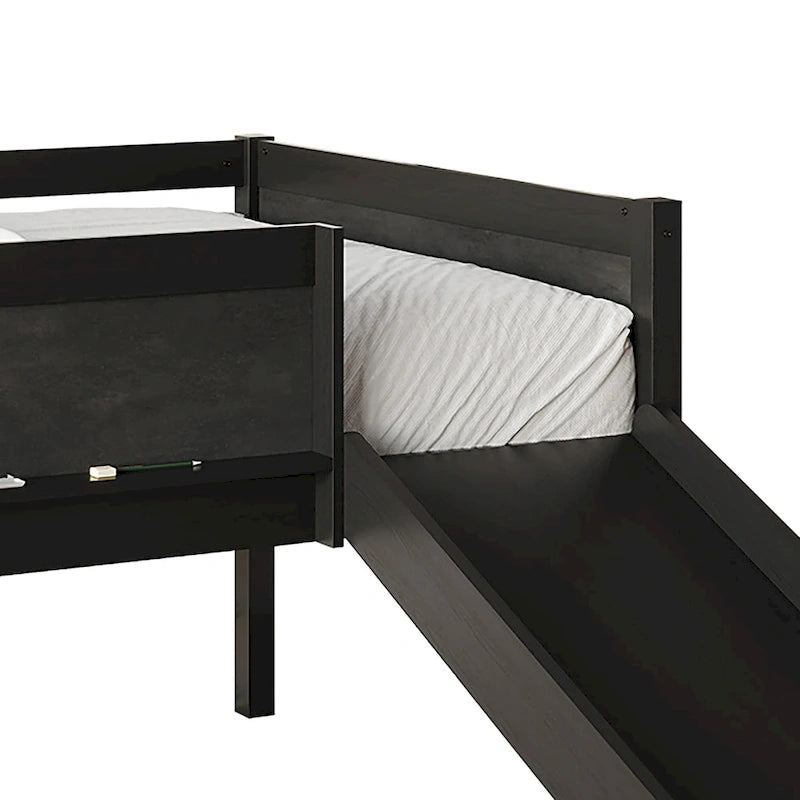 Lit mezzanine bas pour enfants avec toboggan, échelle et tableau noir