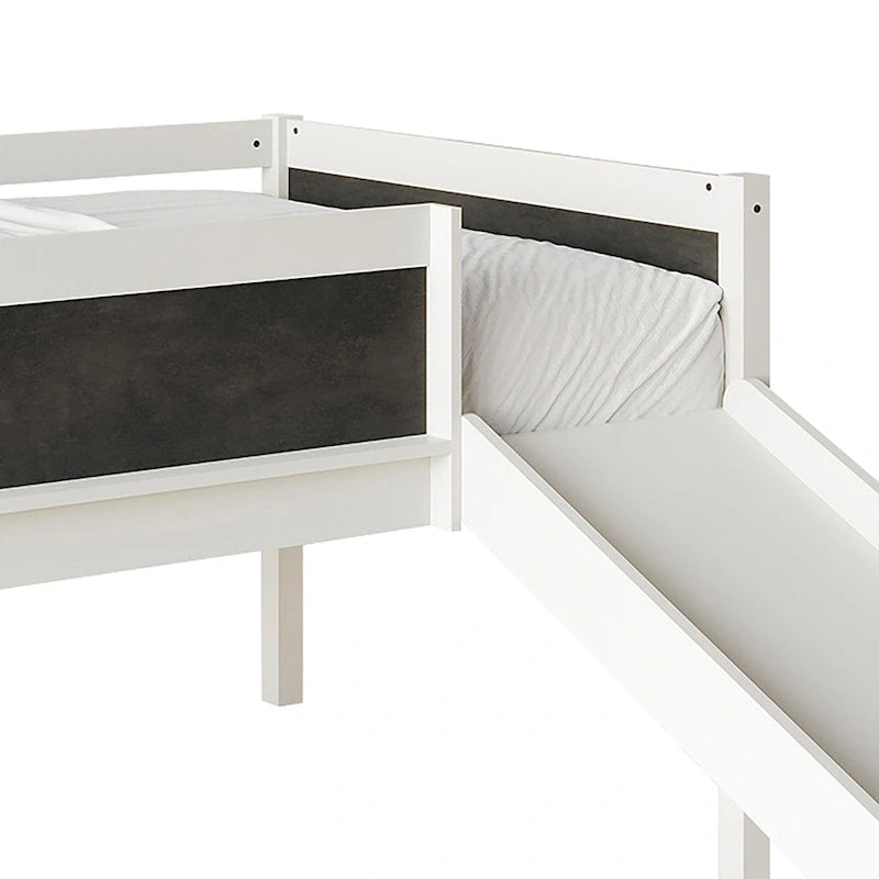 Lit mezzanine bas pour enfants avec toboggan, échelle et tableau noir